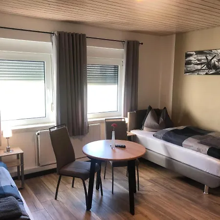 Flying Ranch 3*